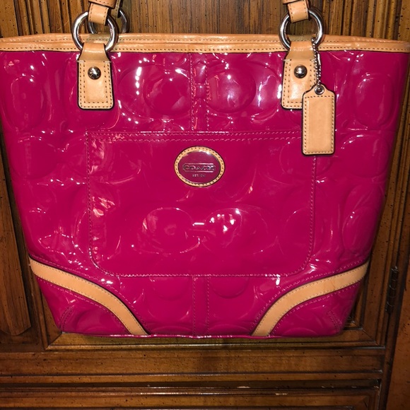 Authentic Coach Handbag - Picture 2 of 7